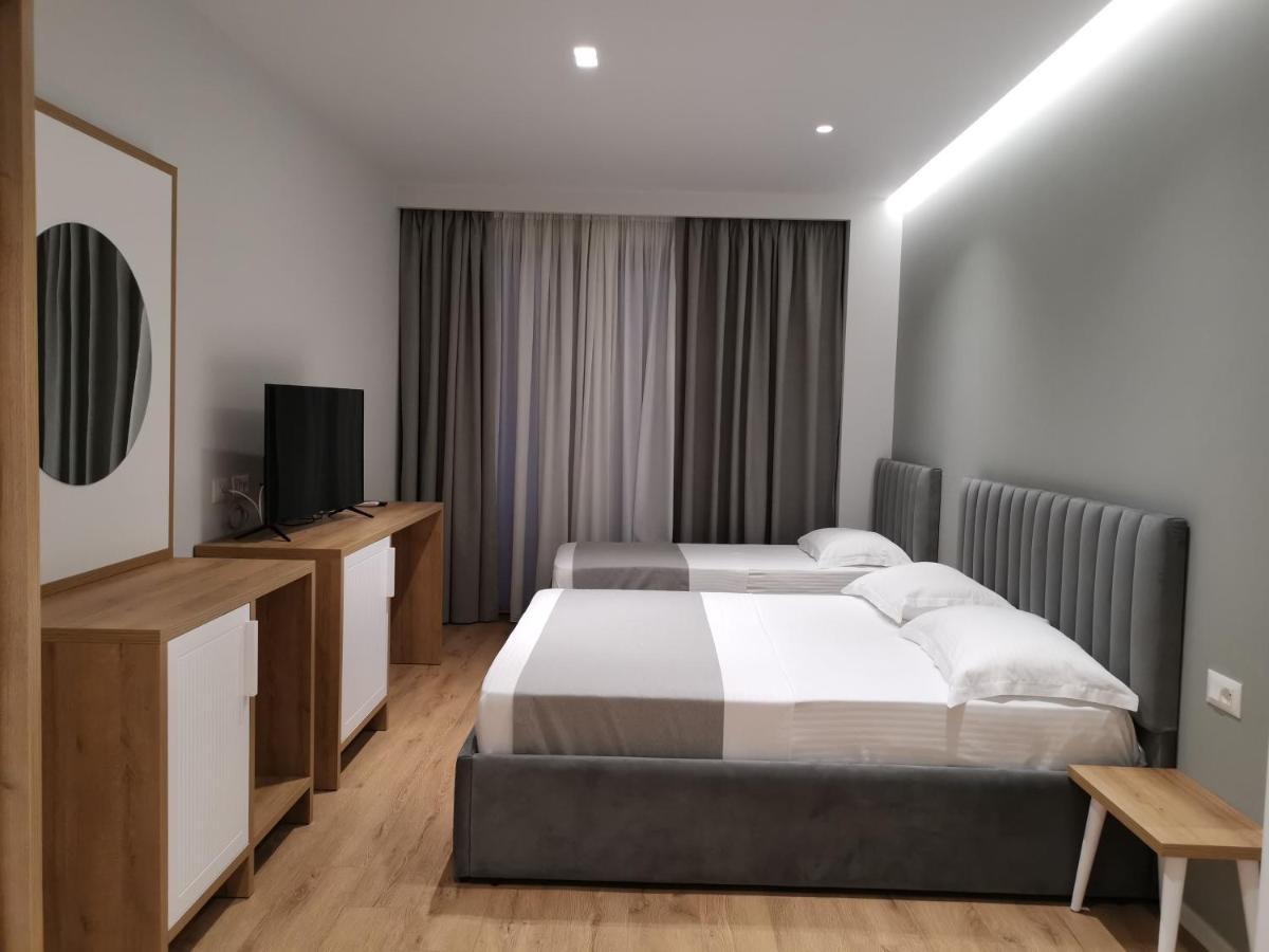 Te Aldo Hotel Kuraten Exteriör bild