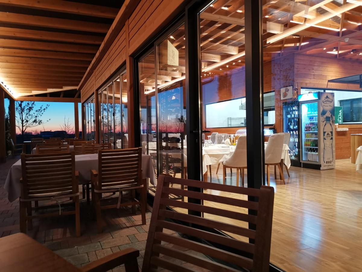 Te Aldo Hotel Kuraten Exteriör bild