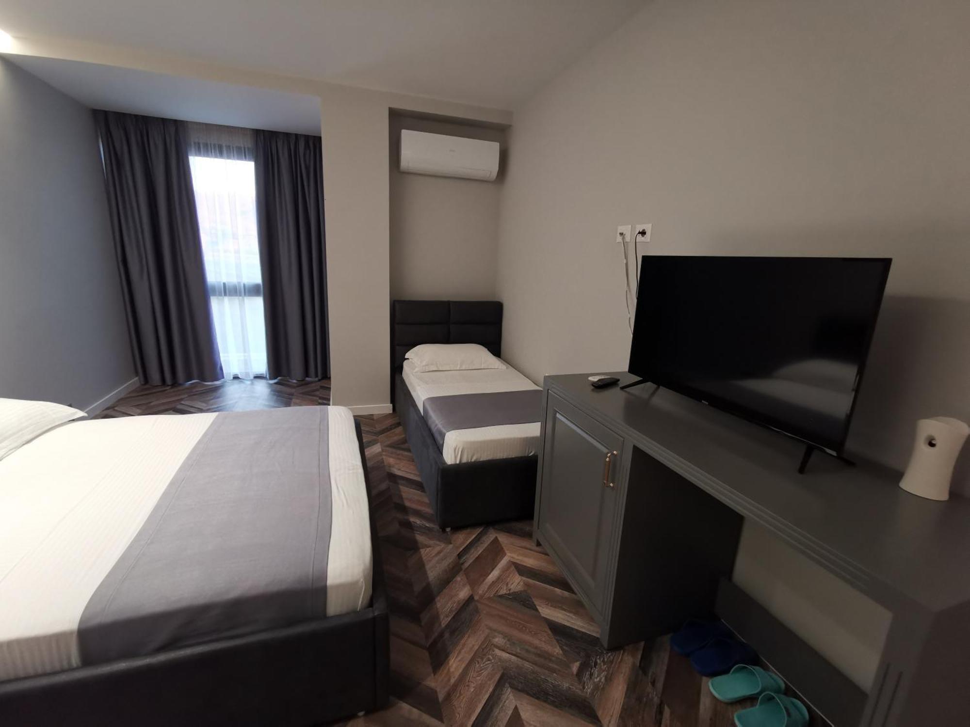 Te Aldo Hotel Kuraten Exteriör bild